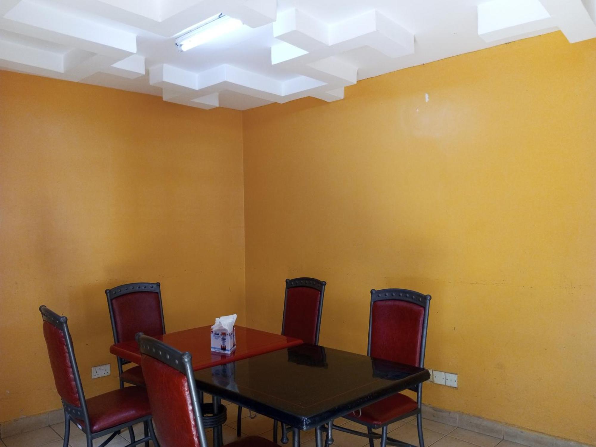 Fourth Parklands Hotel Nairobi Exterior photo