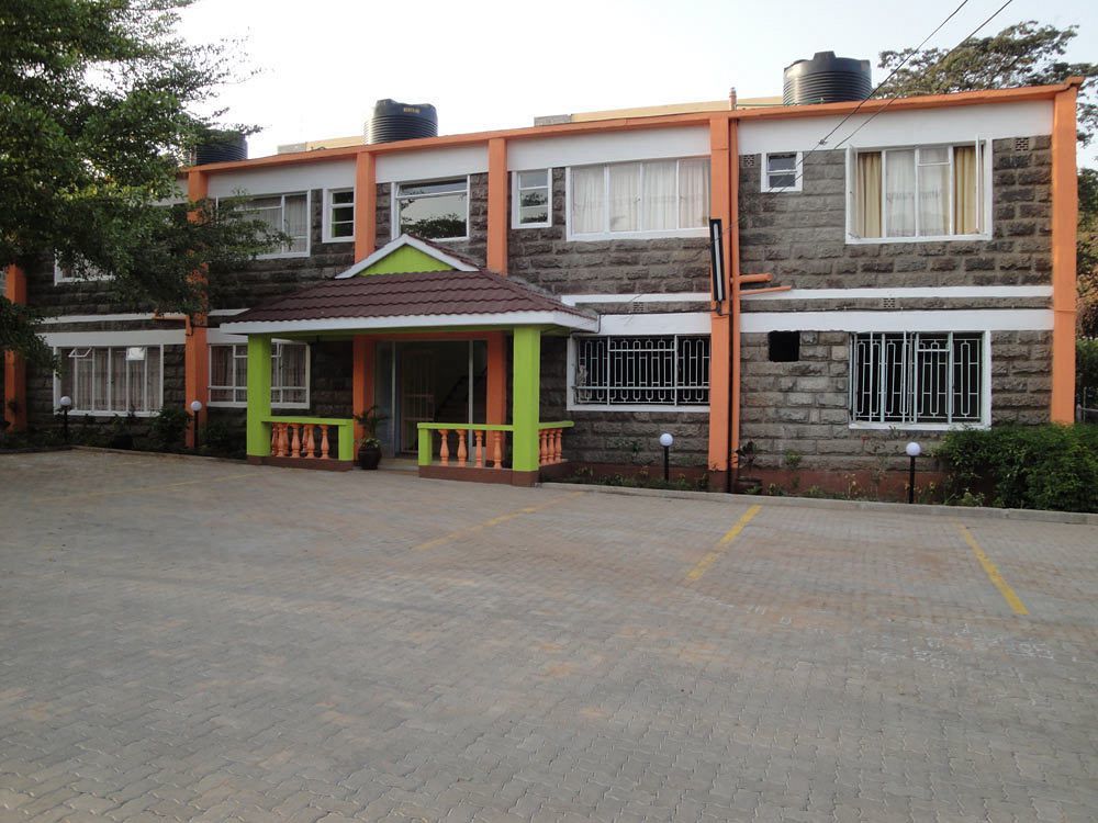 Fourth Parklands Hotel Nairobi Exterior photo